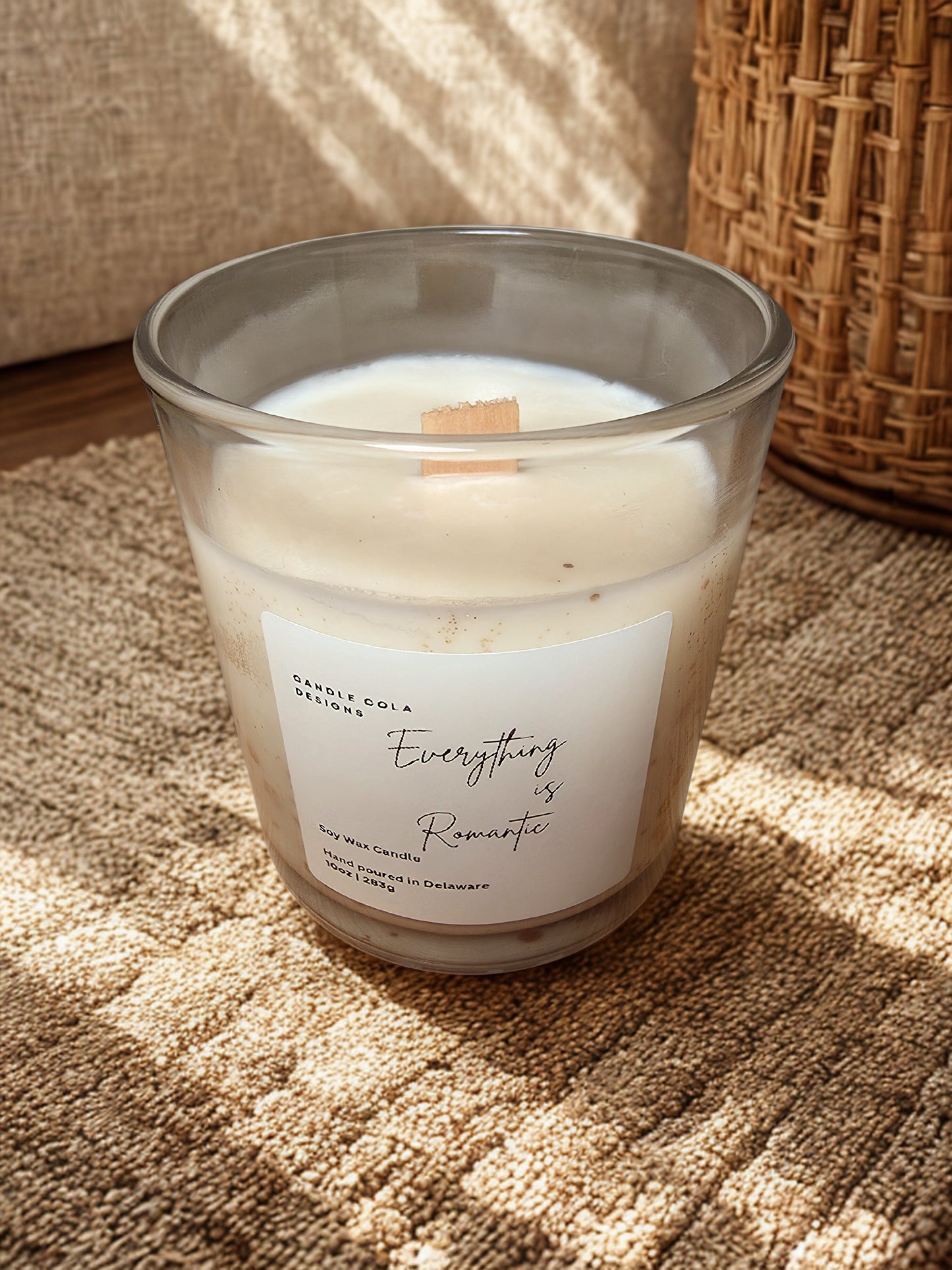 Everything is Romantic Candle